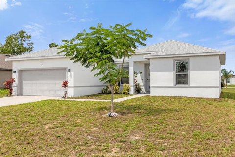 Villa ou maison à vendre à Kissimmee, Floride: 4 chambres, 151.06 m2 № 1349465 - photo 19