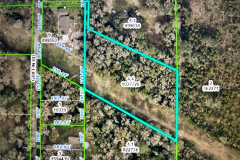 Terreno en venta en Brooksville, Florida № 1336714 - foto 1