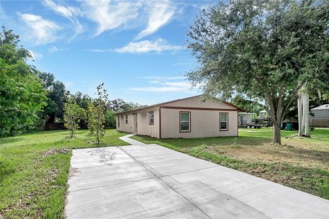 Villa ou maison à vendre à Saint Petersburg, Floride: 3 chambres, 145.67 m2 № 1349899 - photo 2