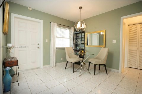 Copropriété à vendre à Lauderhill, Floride: 1 chambre, 67.82 m2 № 1333711 - photo 8