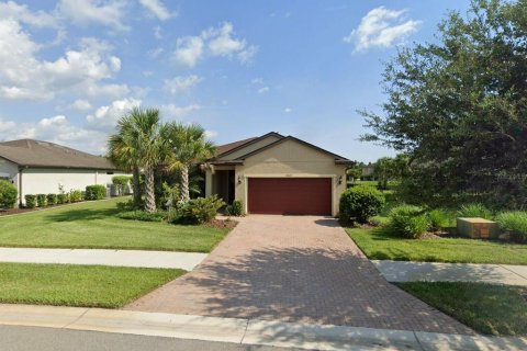 House in CEDAR GROVE AT THE WOODLANDS in North Port, Florida 3 bedrooms, 181.62 sq.m. № 853233 - photo 1