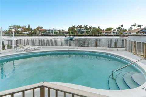 Copropriété à vendre à Pompano Beach, Floride: 1 chambre, 62.99 m2 № 970037 - photo 4