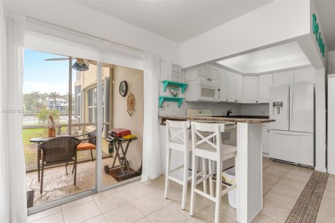 Copropriété à vendre à Pompano Beach, Floride: 1 chambre, 62.99 m2 № 970037 - photo 20