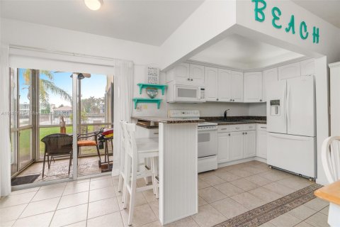 Copropriété à vendre à Pompano Beach, Floride: 1 chambre, 62.99 m2 № 970037 - photo 26