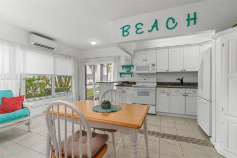 Copropriété à vendre à Pompano Beach, Floride: 1 chambre, 62.99 m2 № 970037 - photo 5