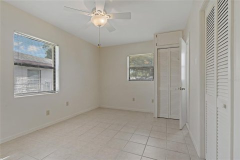 House in Winter Haven, Florida 3 bedrooms, 115.29 sq.m. № 1381489 - photo 18