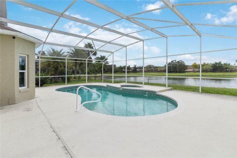 House in Kissimmee, Florida 4 bedrooms, 217.86 sq.m. № 1308903 - photo 28