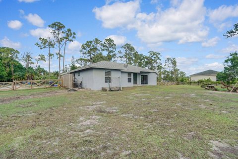 House in Loxahatchee Groves, Florida 3 bedrooms, 131.92 sq.m. № 1183177 - photo 6
