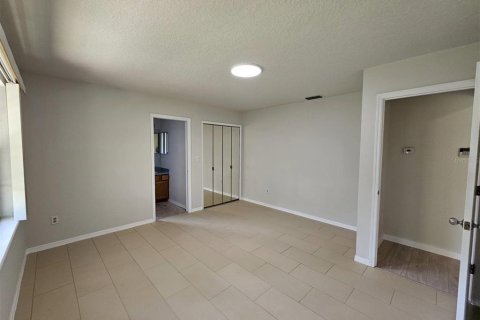 Villa ou maison à vendre à Palm Bay, Floride: 3 chambres, 101.82 m2 № 1340826 - photo 14