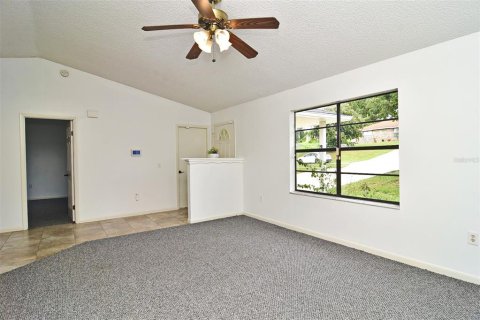 Casa en venta en Deltona, Florida, 3 dormitorios, 106.28 m2 № 1340862 - foto 5