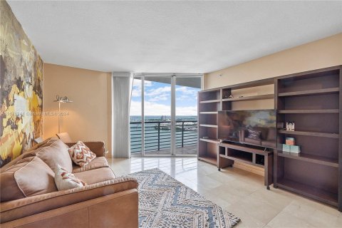 Copropriété à vendre à Miami, Floride: 1 chambre, 78.6 m2 № 1406200 - photo 6