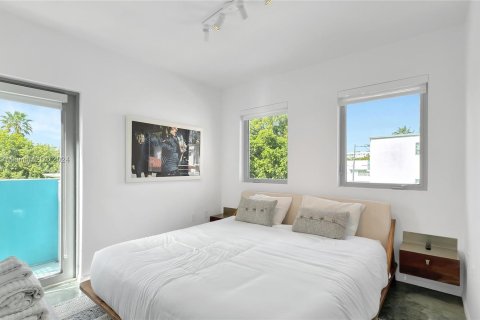 Condo in Miami Beach, Florida, 4 bedrooms  № 1406199 - photo 20