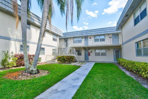 Condominio en venta en Delray Beach, Florida, 1 dormitorio, 66.89 m2 № 932501 - foto 21