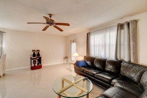 Copropriété à vendre à Delray Beach, Floride: 1 chambre, 66.89 m2 № 932501 - photo 17