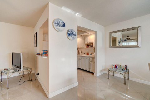 Condominio en venta en Delray Beach, Florida, 1 dormitorio, 66.89 m2 № 932501 - foto 16