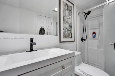 Condominio en venta en Dania Beach, Florida, 2 dormitorios, 106.28 m2 № 1232089 - foto 13