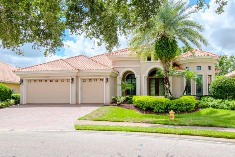 Villa ou maison à vendre à Trinity, Floride: 4 chambres, 293.85 m2 № 1350150 - photo 1