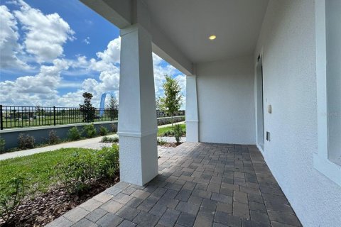 Townhouse in Winter Garden, Florida 3 bedrooms, 142.7 sq.m. № 1350121 - photo 7