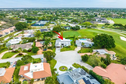 Villa ou maison à vendre à Delray Beach, Floride: 4 chambres, 310.76 m2 № 938764 - photo 3