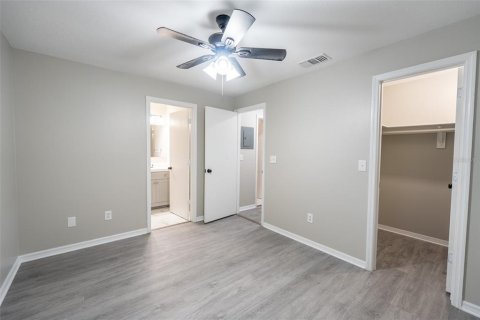 Duplex à vendre à Orlando, Floride: 2 chambres, 83.52 m2 № 1212659 - photo 11