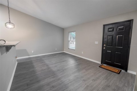 Duplex à vendre à Orlando, Floride: 2 chambres, 83.52 m2 № 1212659 - photo 5