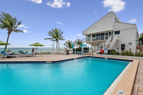 Condominio en venta en Highland Beach, Florida, 2 dormitorios, 144.56 m2 № 1179593 - foto 22