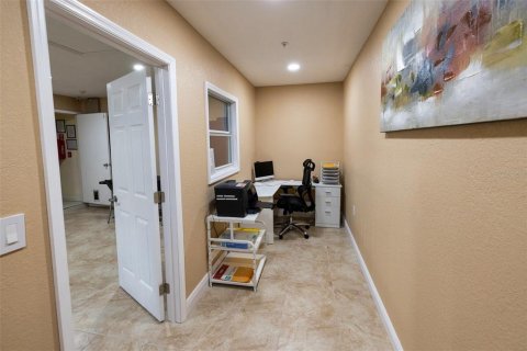 Immobilier commercial à vendre à Tampa, Floride: 132.85 m2 № 1243876 - photo 15