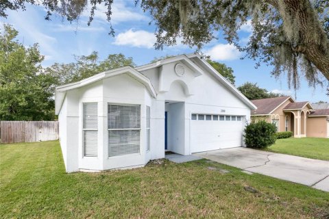 House in Orlando, Florida 3 bedrooms, 108.7 sq.m. № 1391259 - photo 4