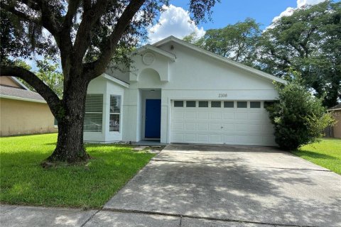 House in Orlando, Florida 3 bedrooms, 108.7 sq.m. № 1391259 - photo 1