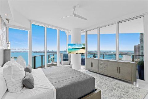 Copropriété à vendre à Miami, Floride: 3 chambres, 204.48 m2 № 1332655 - photo 6