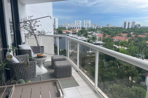 Copropriété à vendre à Aventura, Floride: 3 chambres, 124.21 m2 № 1240045 - photo 1