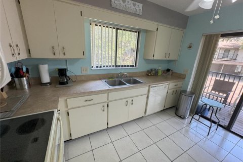 Condo in Hudson, Florida, 2 bedrooms  № 1326855 - photo 24