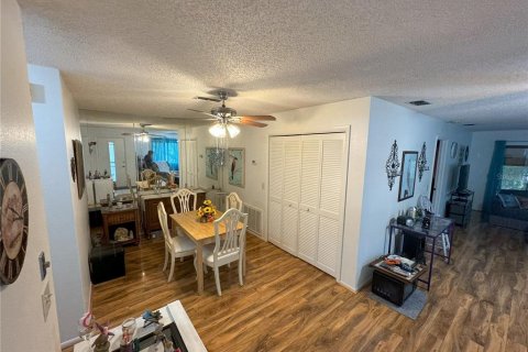 Condo in Hudson, Florida, 2 bedrooms  № 1326855 - photo 27