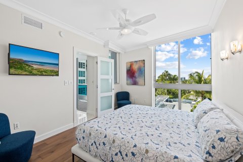 Condominio en venta en Lauderdale-by-the-Sea, Florida, 3 dormitorios, 281.4 m2 № 846470 - foto 25