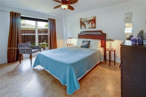 Villa ou maison à vendre à Lighthouse Point, Floride: 3 chambres, 138.7 m2 № 841478 - photo 20