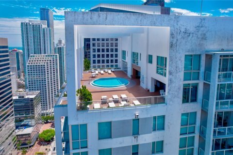 Condo in Miami, Florida, 2 bedrooms  № 1419779 - photo 29