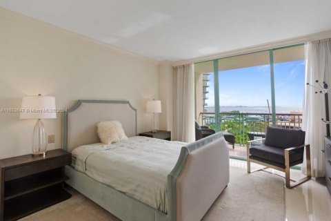 Condo in Miami, Florida, 3 bedrooms  № 1419776 - photo 7