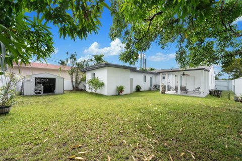 Villa ou maison à vendre à Miami, Floride: 3 chambres, 136.1 m2 № 1383525 - photo 27