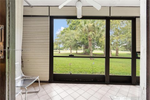 Condominio en venta en Tamarac, Florida, 2 dormitorios, 96.62 m2 № 1383526 - foto 30