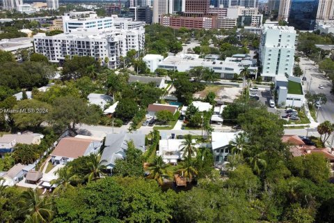 Villa ou maison à vendre à Fort Lauderdale, Floride: 2 chambres, 97.83 m2 № 1321197 - photo 4