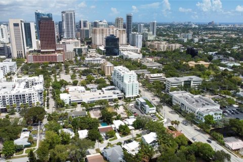 Villa ou maison à vendre à Fort Lauderdale, Floride: 2 chambres, 97.83 m2 № 1321197 - photo 3