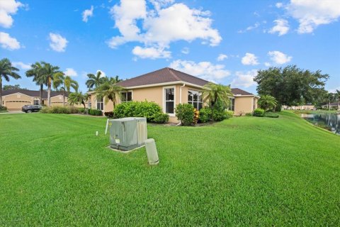 Copropriété à vendre à North Port, Floride: 3 chambres, 137.4 m2 № 1244459 - photo 23