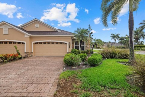 Copropriété à vendre à North Port, Floride: 3 chambres, 137.4 m2 № 1244459 - photo 1