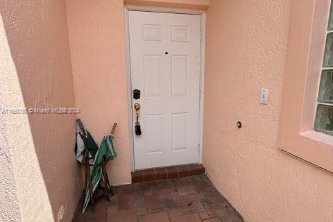 House in Boynton Beach, Florida 3 bedrooms, 150.69 sq.m. № 1345975 - photo 5