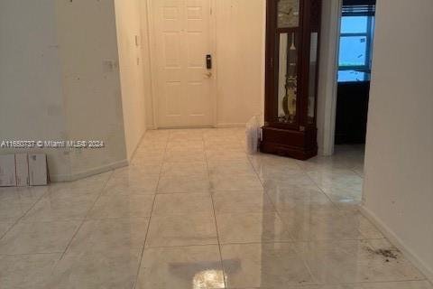 House in Boynton Beach, Florida 3 bedrooms, 150.69 sq.m. № 1345975 - photo 6