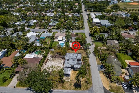 House in Fort Lauderdale, Florida 4 bedrooms, 242.94 sq.m. № 1178633 - photo 12