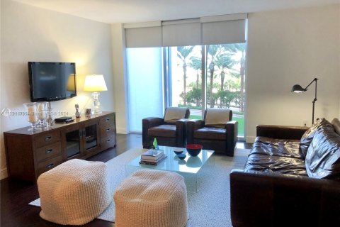 Condominio en venta en Bal Harbour, Florida, 2 dormitorios, 98.1 m2 № 969819 - foto 9