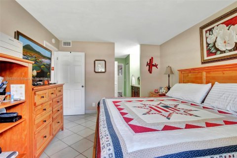 Copropriété à vendre à Pembroke Pines, Floride: 2 chambres, 110.55 m2 № 1173522 - photo 25