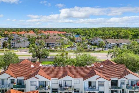 Condominio en venta en Orlando, Florida, 2 dormitorios, 83.61 m2 № 556745 - foto 3