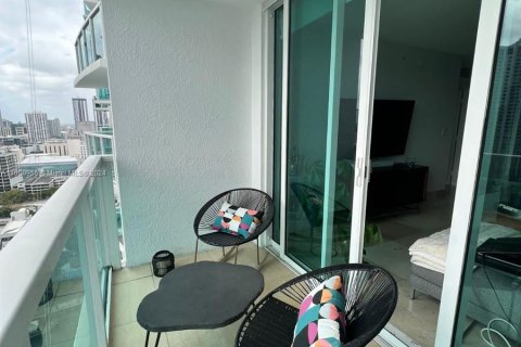 Condominio en venta en Miami, Florida, 1 dormitorio, 72 m2 № 1216708 - foto 10